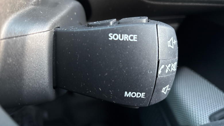 Dacia Jogger 1.0 TCe Extreme SE 5dr Petrol Estate